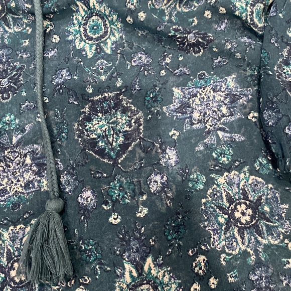 Women’s dress top size petite large - Picture 2 of 6